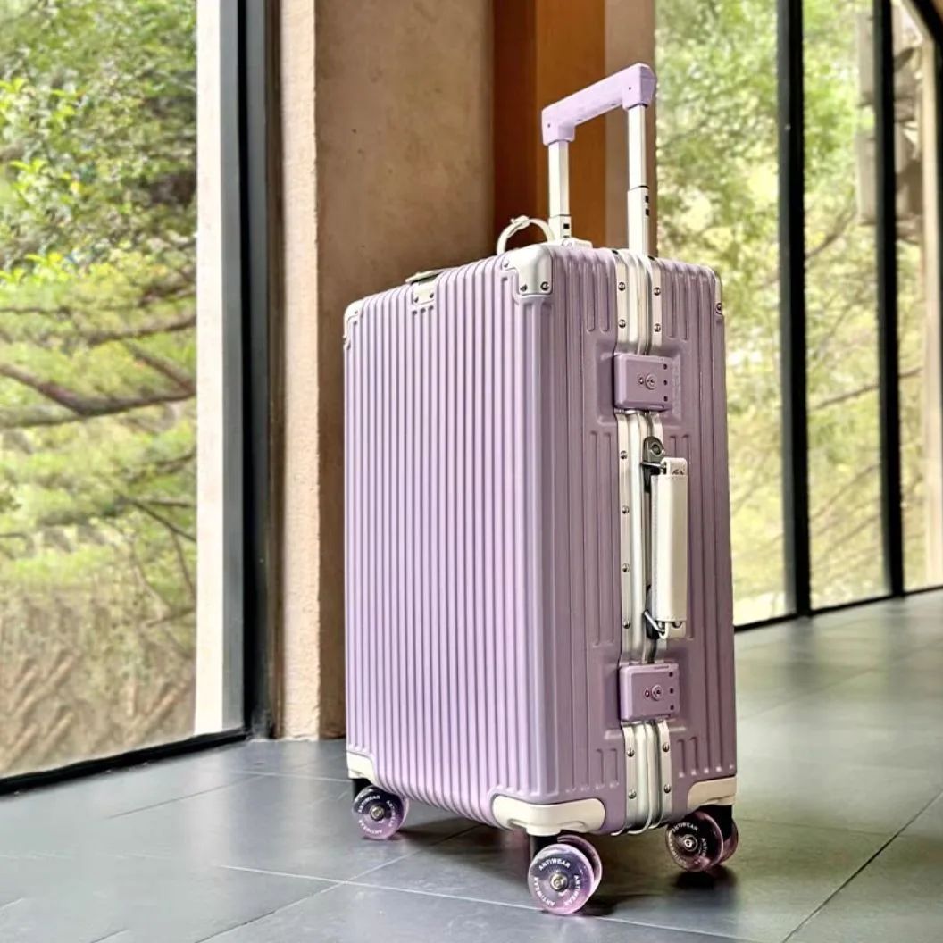 Aluminum Frame Carry On Luggage - 다채로운 자동 스피너 휠이있는 여행 가방